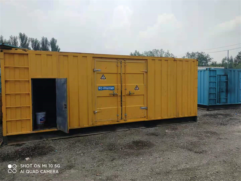 贡嘎200KW柴油发电机组需要配备什么型号的电缆线？