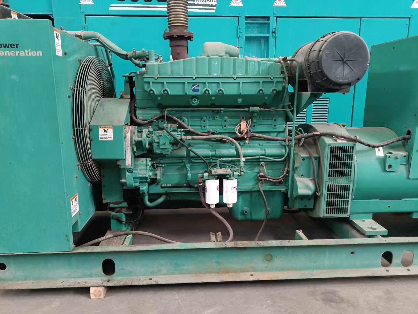 贡嘎过载会对 600kW 柴油发电机组造成哪些损害?